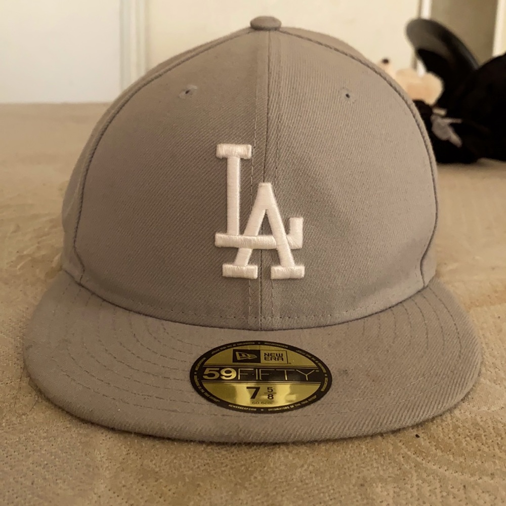 lids LA gray fitted hat